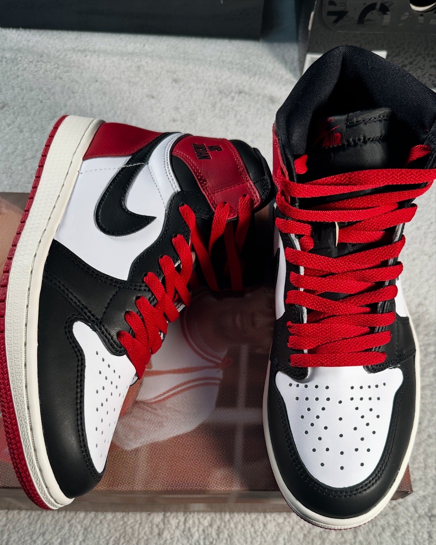 Nike Air Jordan 1 Retro Toe