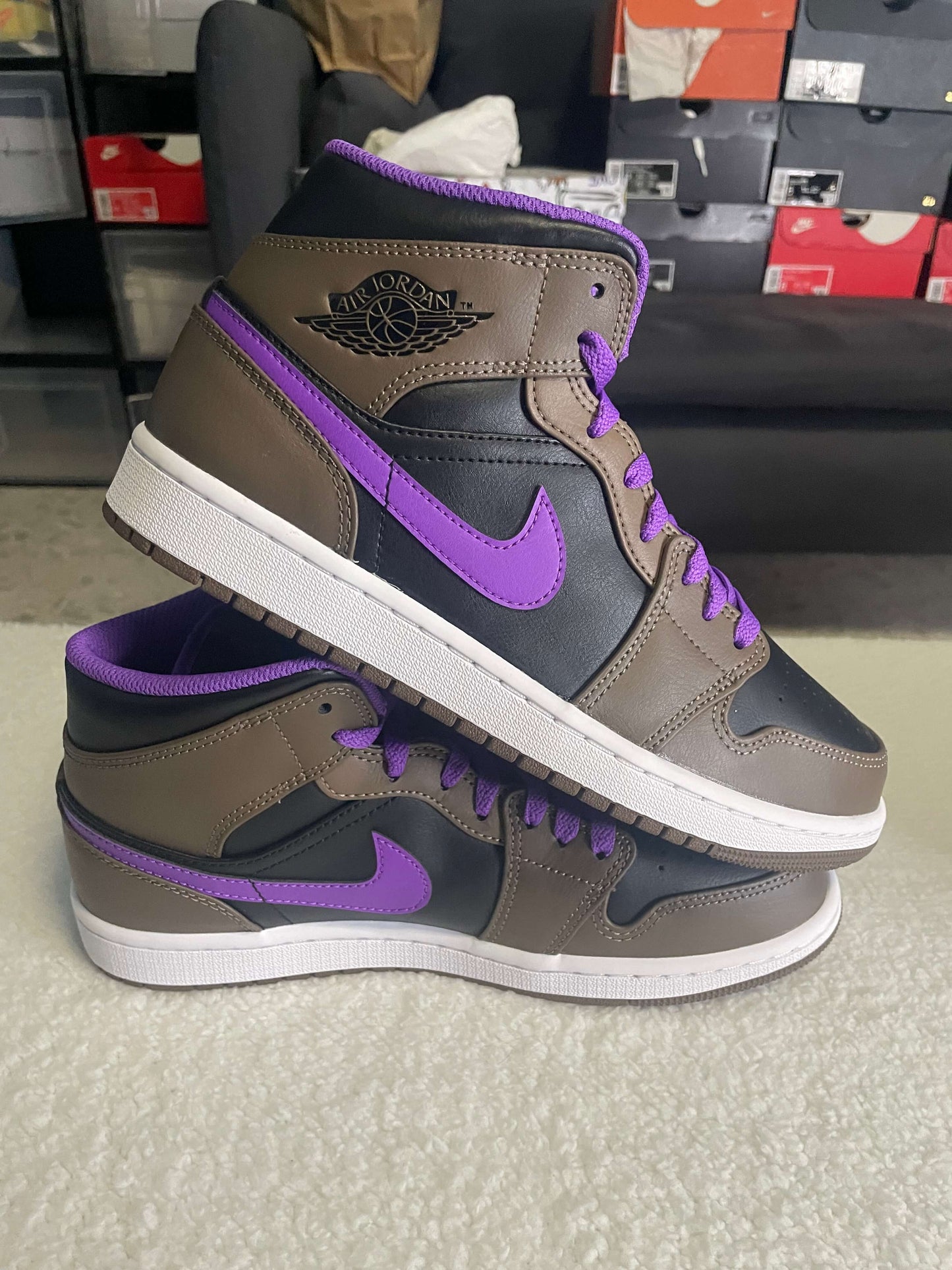 Sneakers Nike Air Jordan 1 Mid 'Palomino'. 27 cms