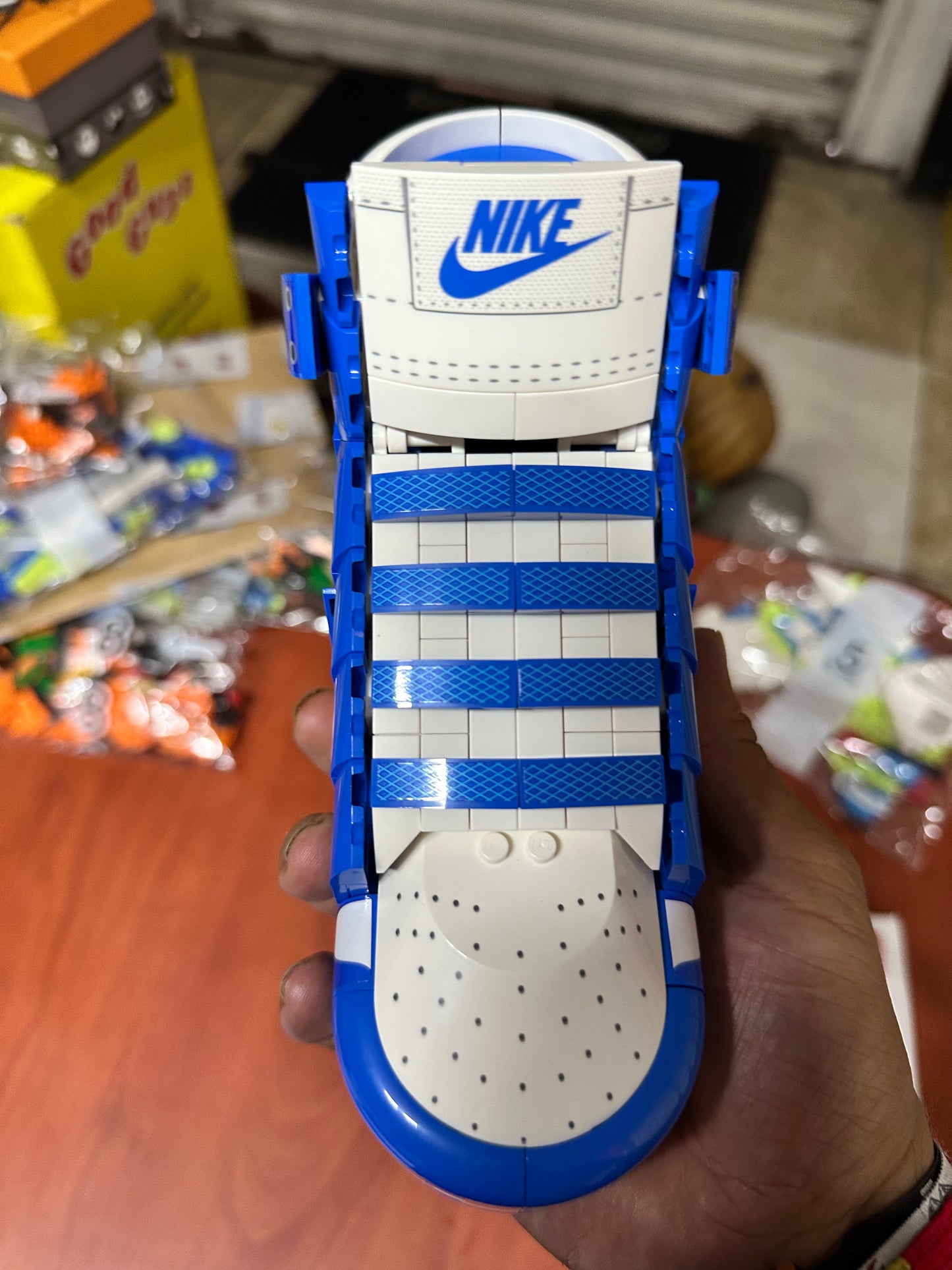 Nike SB Lego 1180 Piezas