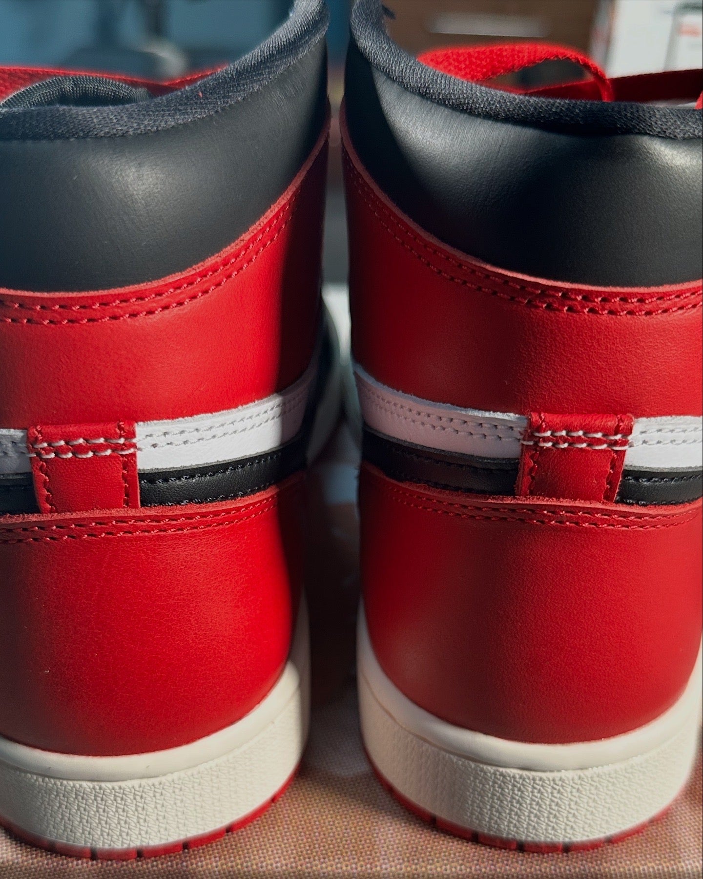 Nike Air Jordan 1 Retro Toe