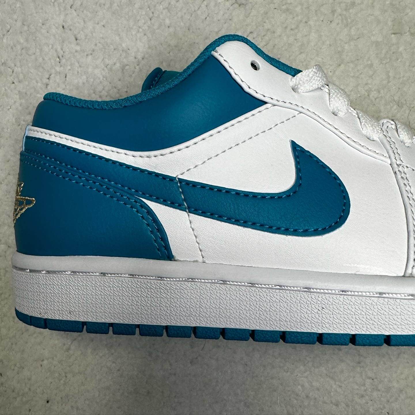 Tenis nike 2024 azul con blanco